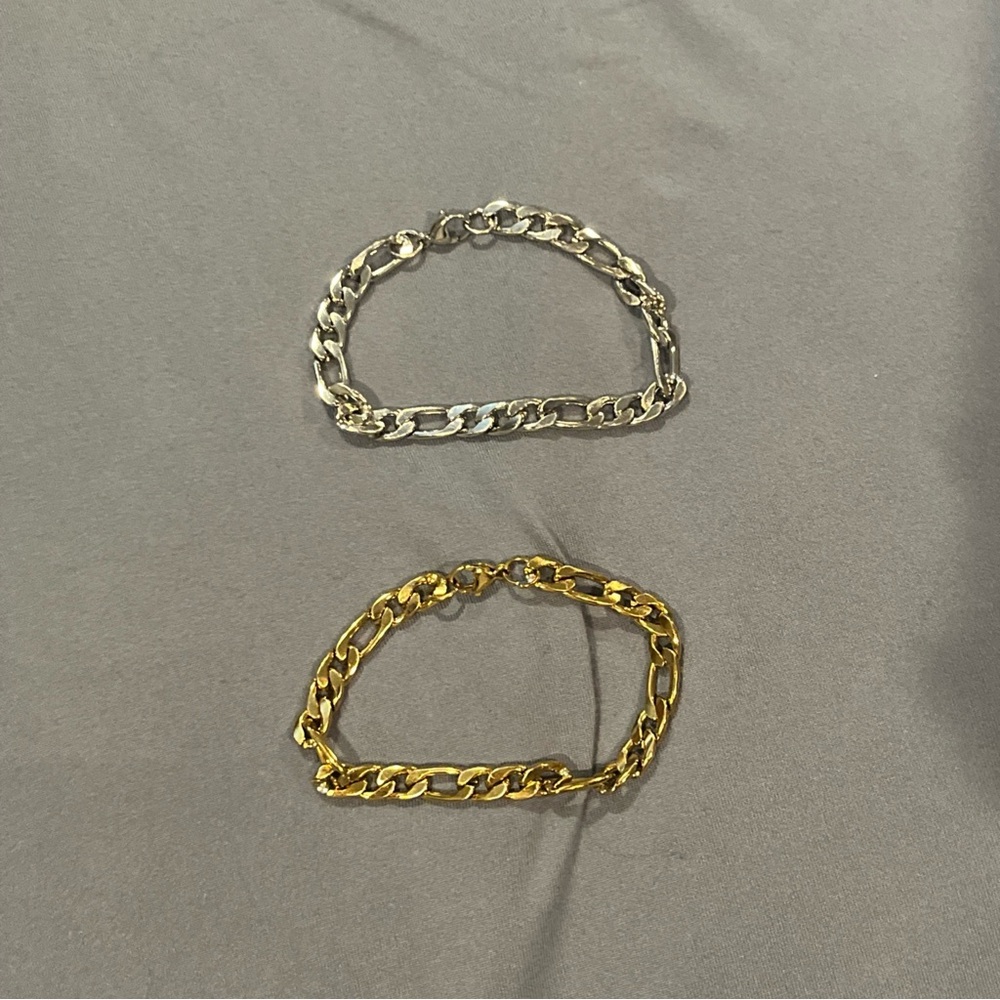 West Coast Jewelry 2 8mm Figaro Chain Bracelets (Gold & Silver)